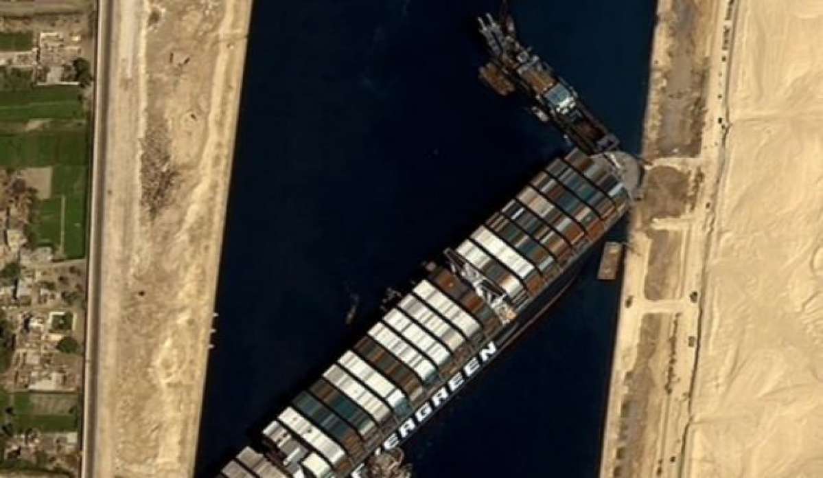 Gemi kazası ihtiyacı ortaya çıkardı: BM ikinci Süveyş Kanalı için yer arıyor