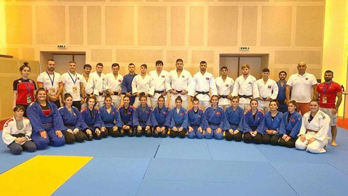 Genç Milli Judo Takımı, Bükreş'te yarın başlayacak Avrupa Kupası'na...