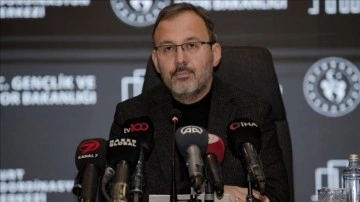 Gen&ccedil;lik ve Spor Bakanı Mehmet Muharrem Kasapoğlu: Spor sahaları siyaset alanları değildir