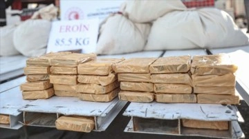 Gümrük muhafaza ekipleri bir haftada 255 kilogram uyuşturucu ele geçirdi