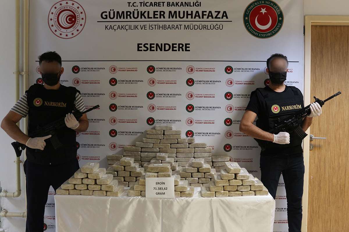 Gümrük Muhafaza ekipleri Esendere'de 71 kilo 383 gram eroin ele geçirdi