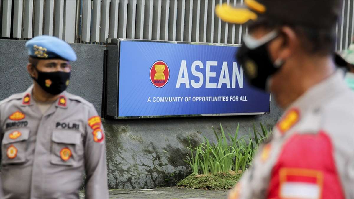 Hak grupları, Myanmar'daki sivil hükümetin ASEAN liderler toplantısında temsil edilmesini isted