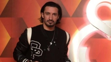 Hasan Kabze formasını afetzedeler i&ccedil;in bağışladı