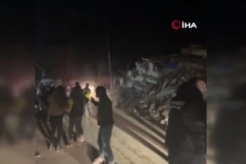Hatay'da depremde vatandaşlar büyük panik yaşadı