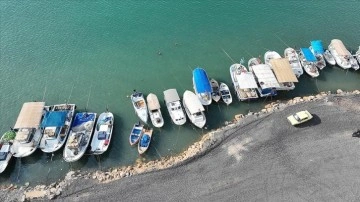 Hataylı balık&ccedil;ılar denize a&ccedil;ılmak i&ccedil;in hazırlıklara başladı