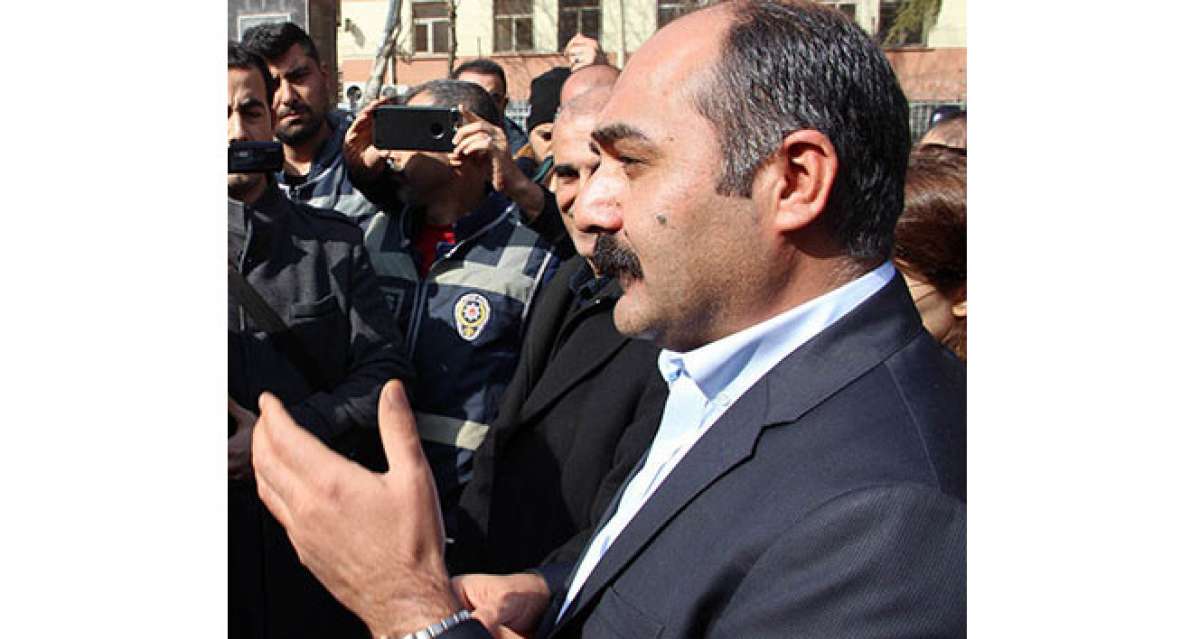HDP'li Berdan Öztürk hakkında terör örgütü propagandası yapmak suçundan soruşturma başlatıldı