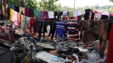 Hindistan G20 öncesi gecekondu mahallelerini temizliyor