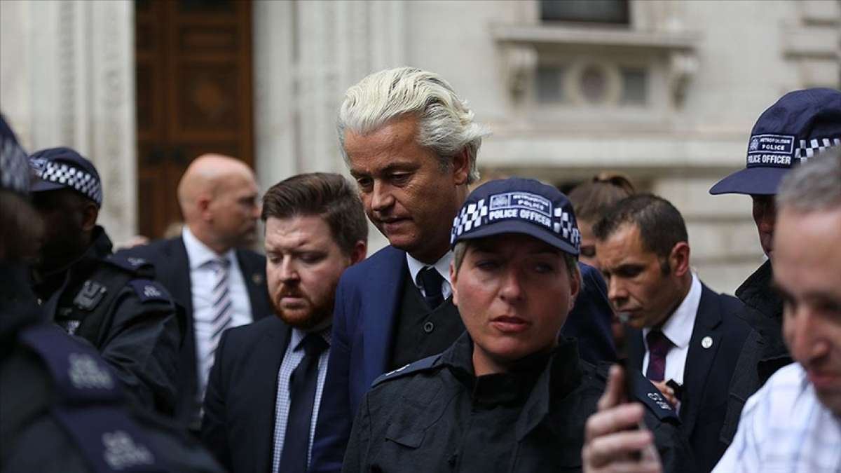 Hollanda'da aşırı sağcı lider Wilders'in azınlık gruba hakaret suçu cezası onandı