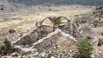 İç Anadolu'nun 'Efes'i olmaya aday Mokissos'ta kazılar başladı