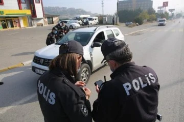 İçişleri Bakanlığı’nca ülke genelinde “Türkiye Güven Huzur” uygulaması gerçekleştirildi