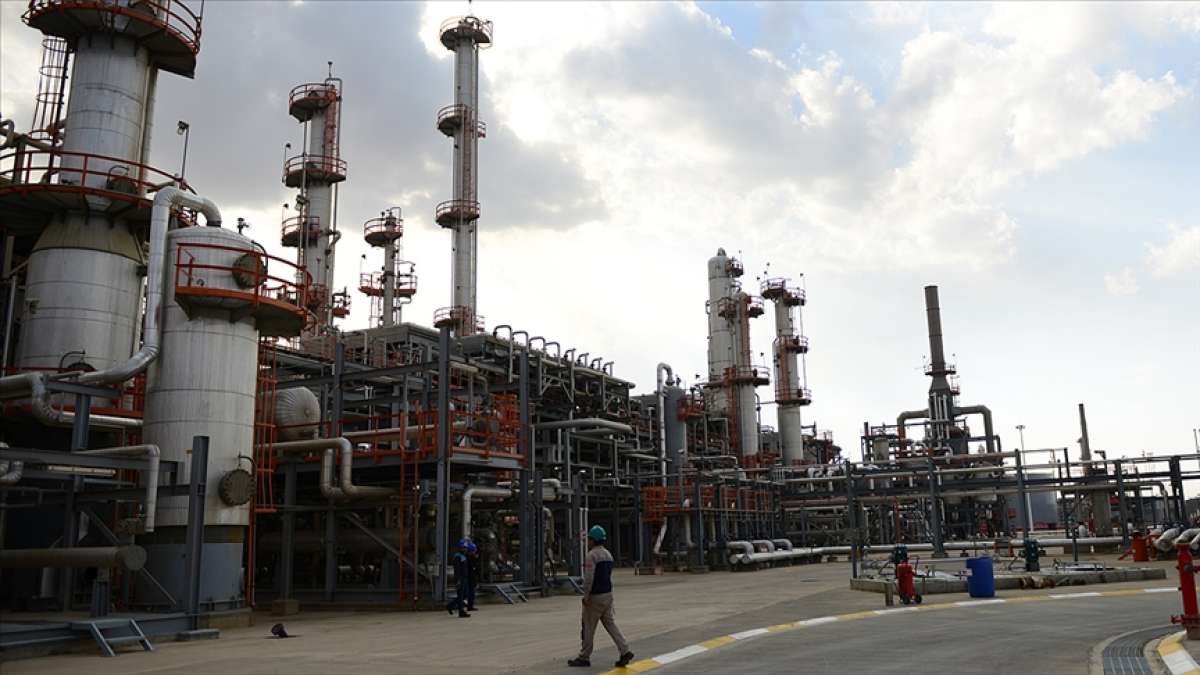 IEA: Küresel petrol talebi 2021'de günlük 5,5 milyon varil artacak