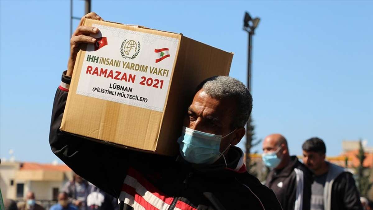 İHH Lübnan'da ramazanın ilk iki gününde 1300 aileye gıda yardımı yaptı