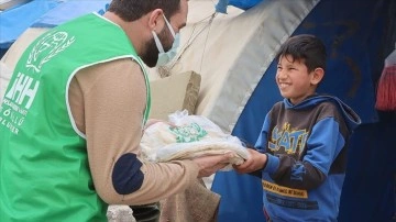 İHH, Suriye'de 3 milyon ekmek dağıttı