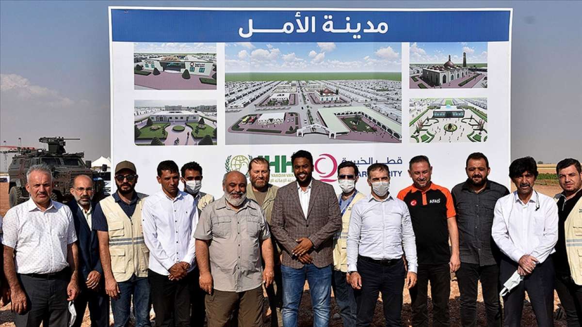 İHH ve Qatar Charity kurumu Suriye'de 1400 konutluk proje başlattı