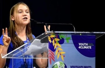 İklim krizi: COP26 öncesi genç aktivistlerden liderlere 'Söz değil eylem' çağrısı
