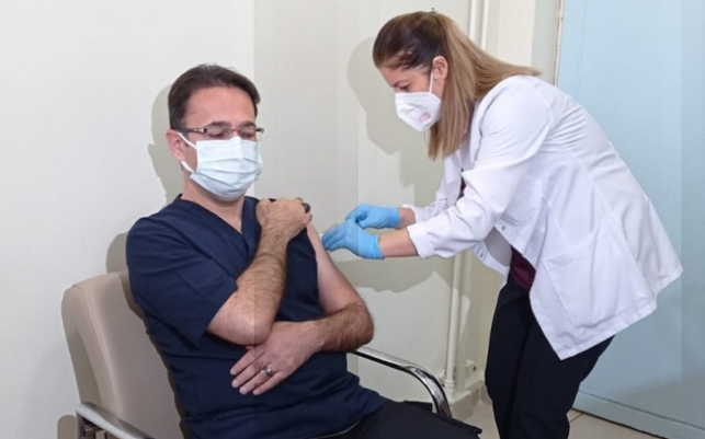İl Sağlık Müdürü Tiryaki ikinci doz aşısını vuruldu
