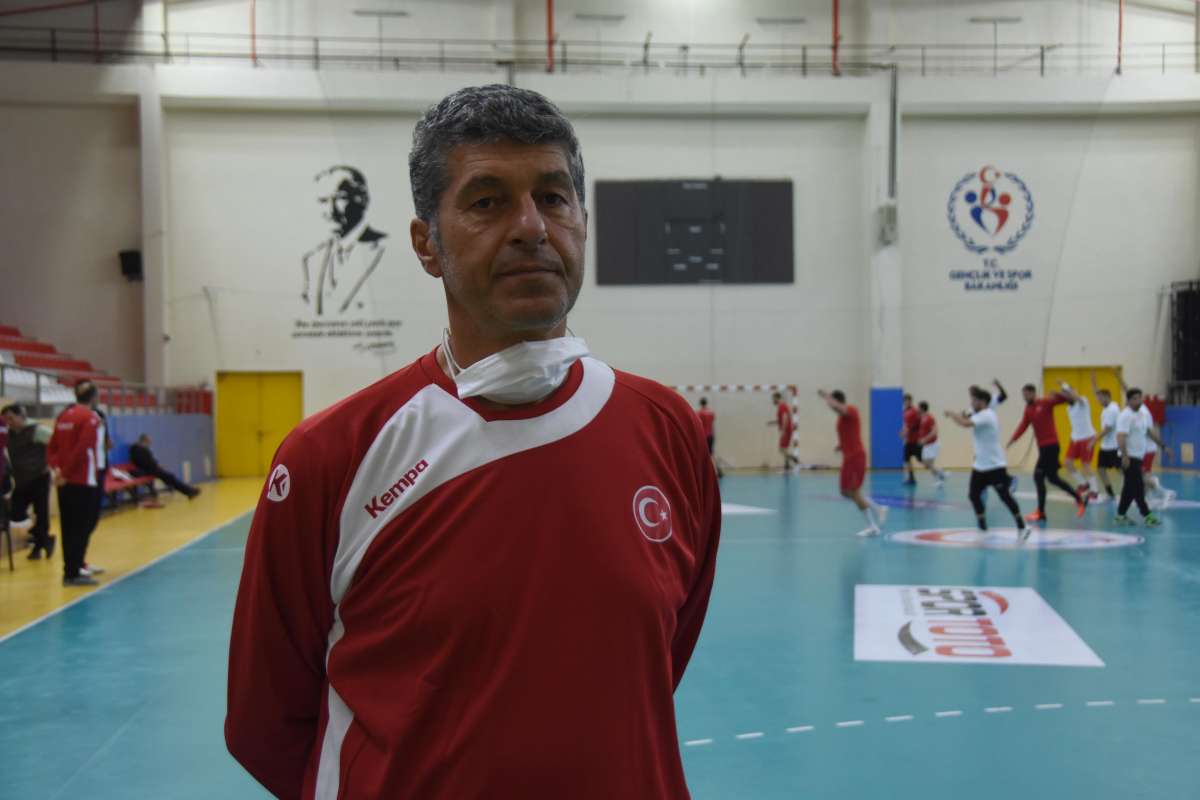 İlker Şentürk: Türk hentbolunun iyi bir yapılanmanın içine girmesi...