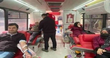 İmam Hatiplilerden kan bağış kampanyasına destek