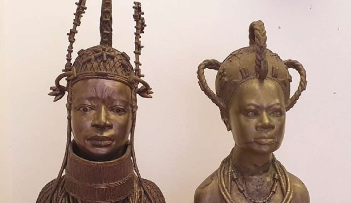 İngiliz kilisesi, Benin Krallığı dönemine ait iki bronz heykeli Nijerya'ya iade edecek