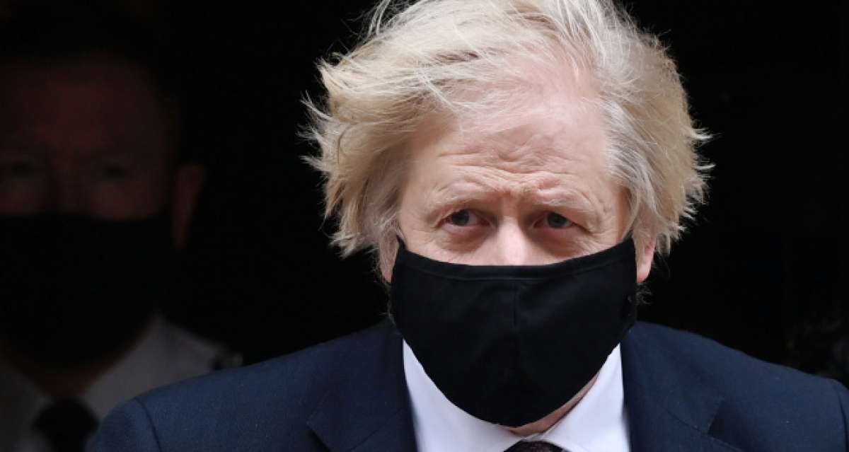 İngiltere Başbakanı Johnson: 'Üçüncü dalgaya karşı dikkatli olmalıyız'