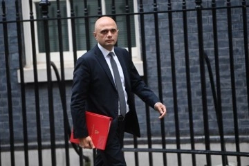 İngiltere Sağlık Bakanı Javid: "Hükümet karantinayı kaldırmayı düşünüyor"