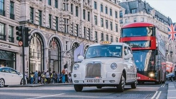 İngiltere'de otomobil &uuml;retimi ge&ccedil;en yıl son 66 yılın d&uuml;ş&uuml;k seviyesine geriledi