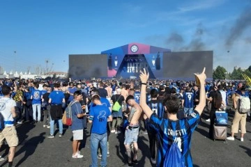Inter taraftarından Hakan Çalhanoğlu’na sevgi gösterisi