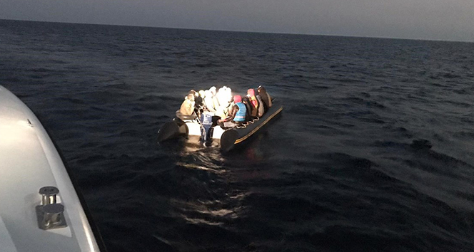IOM: ’Libya açıklarındaki deniz kazasında en az 74 göçmen hayatını kaybetti’