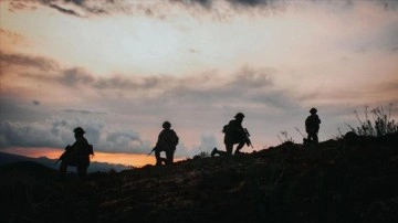 Irak'ın kuzeyindeki barınma alanlarından kaçan 2 terörist teslim oldu