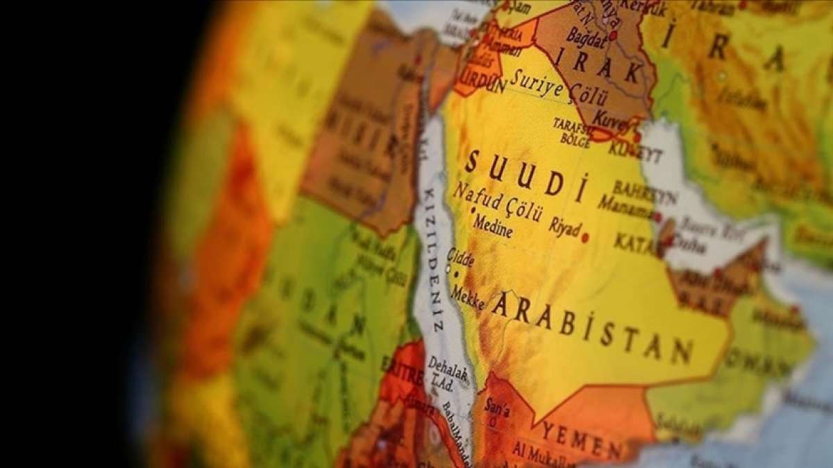 Iraklı Orta Doğu uzmanı Hekim, Tahran ve Riyad'ın kısa vadede anlaşmaya varacağı görüşünde
