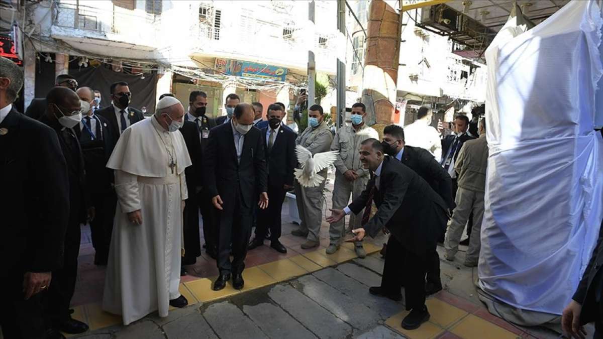 Irak'ta Papa'nın ziyareti nedeniyle 6 Mart 'ulusal hoşgörü' günü olarak ilan edi