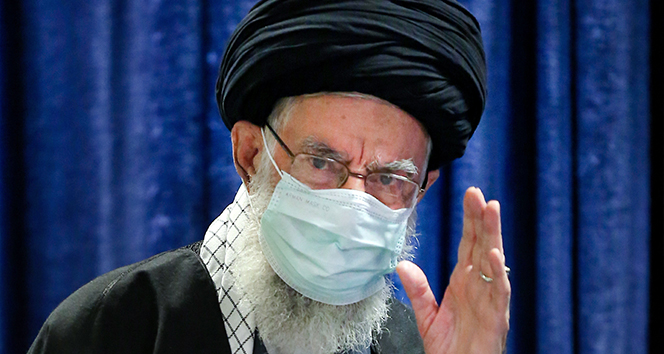 İran dini lideri Hamaney, ABD ve İngiltere'den korona virüs aşısı alımını yasakladı