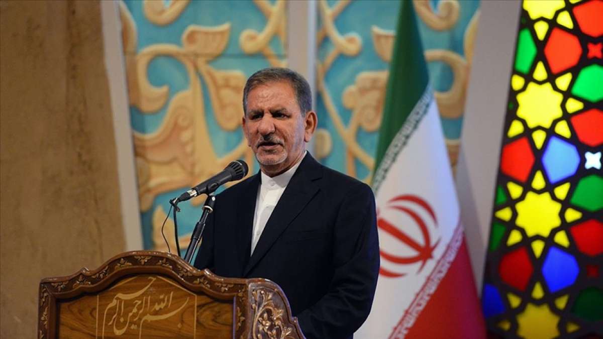 İran: Yaptırımlar petrol gelirinde yaklaşık 100 milyar dolar zarara neden oldu