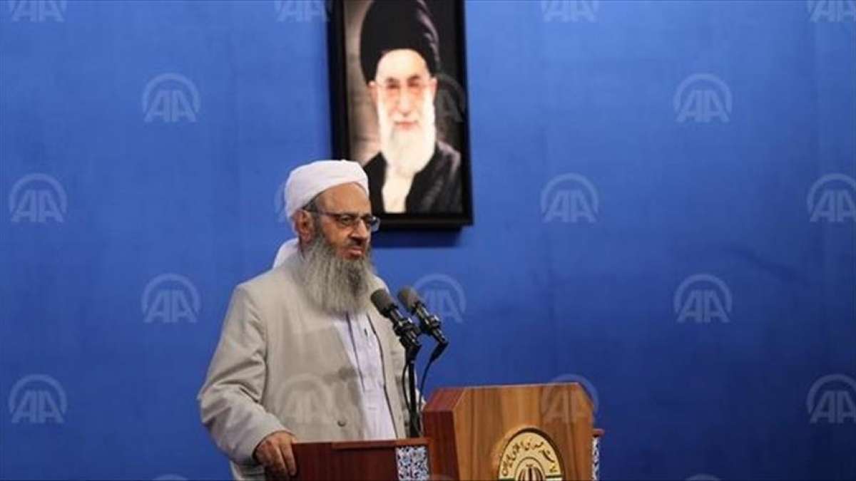İranlı Sünni din adamı, Pakistan sınırında 10 kişinin öldürüldüğü olaya tepki gösterdi: