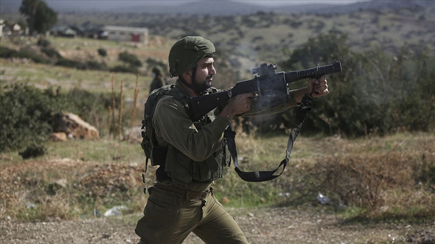 İsrail askerleri Batı Şeria'da Filistinlilere müdahale etti