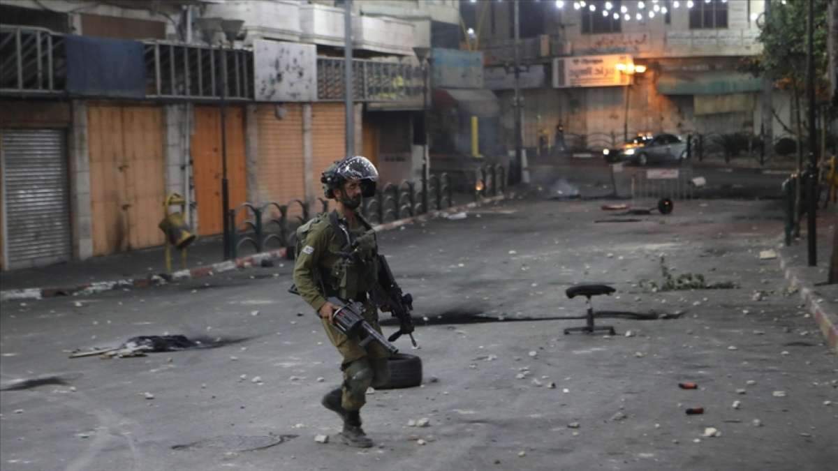 İsrail askerlerinin Batı Şeria'daki gösterilere müdahalesinde bir Filistinli hayatını kaybetti