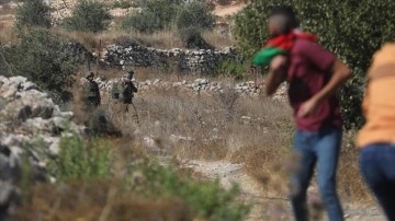 İsrail güçleri Batı Şeria'daki gösterilerde 12 Filistinliyi yaraladı