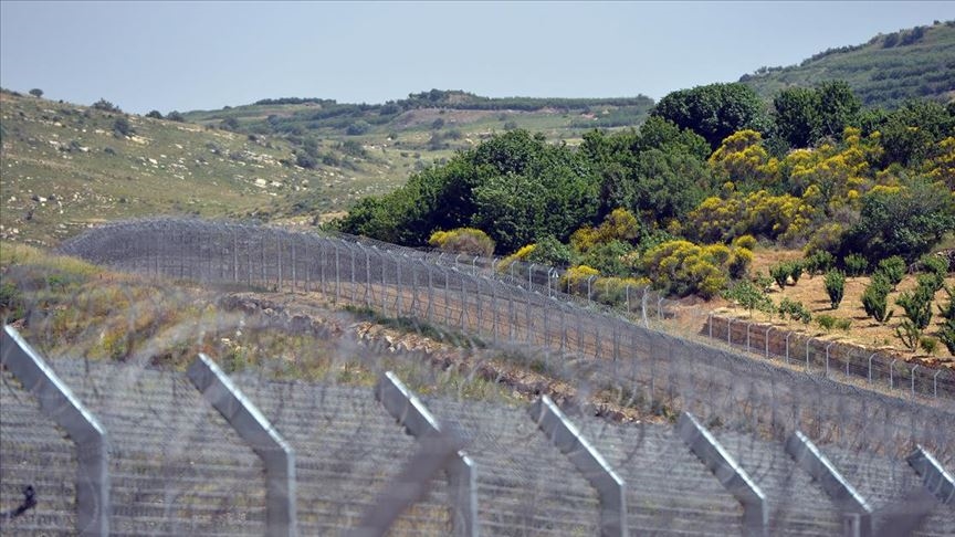 İsrail güçleri Golan Tepeleri'nde 10 Suriyeliyi yaraladı