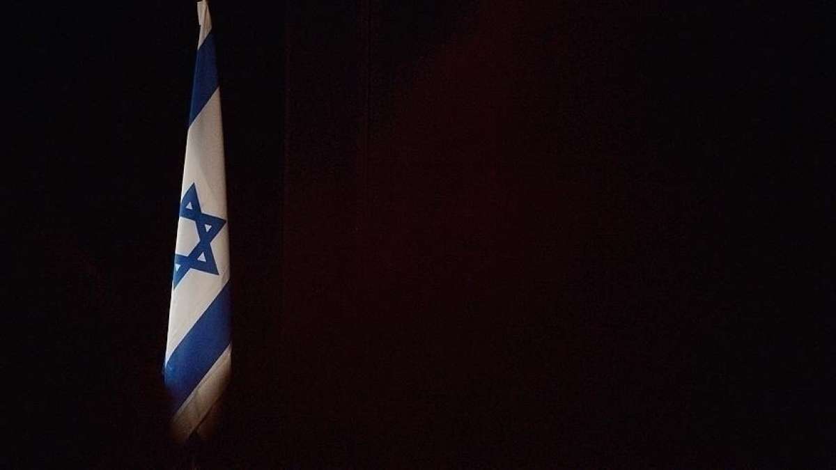 İsrail yönetimi Lübnan'daki kriz nedeniyle 'alarm' durumunda olduklarını söyledi