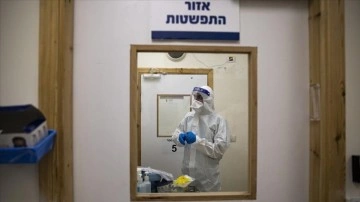 İsrail'de 2 bin 500'den fazla stajyer doktor çalışma saatleri nedeniyle istifa etti