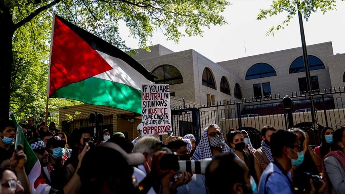 İsrail'in Washington Büyükelçiliği önünde Filistin'e destek gösterisi düzenlendi