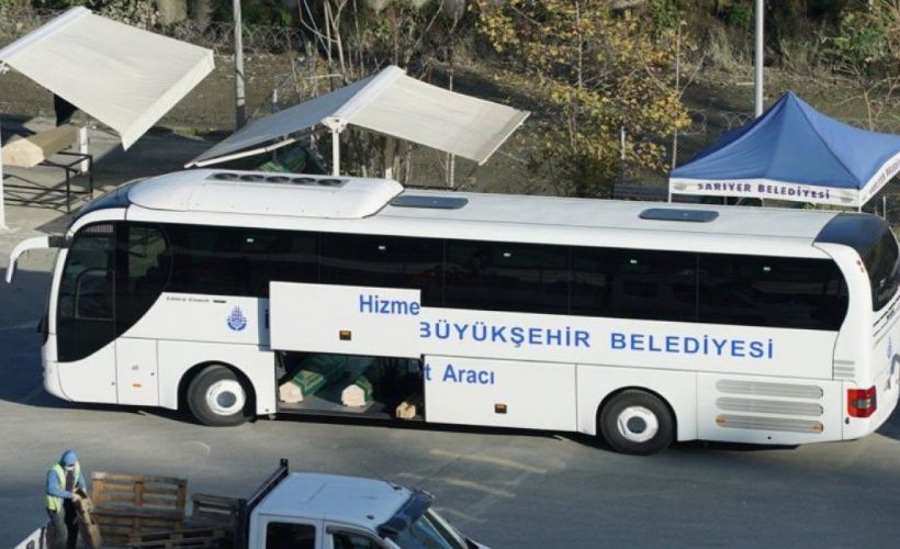 İstanbul'da tedirgin eden görüntü! Cenazeler otobüsle taşındı