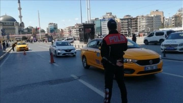 İstanbul'da asayiş uygulamasında 322 kişi g&ouml;zaltına alındı