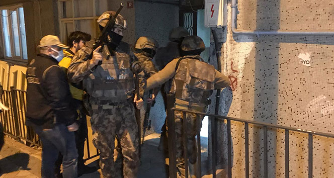 İstanbul'da DEAŞ'a gece yarısı baskını: 34 şüpheli hakkında gözaltı kararı