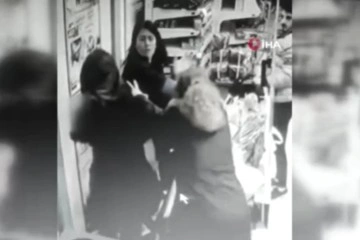 İstanbul’da kasiyer kadına 'fiyat farkı' dayağı kamerada