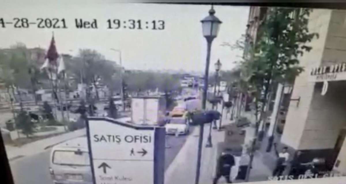 İstanbul'da lüks sitede kazmalı ve silahlı kavga kamerada
