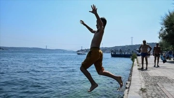 İstanbul'da sıcak hava etkili oldu