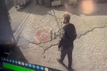 İstanbul’da silahlı saldırı kamerada: Saldırganların sesine çıkınca vuruldu