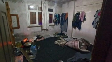 İstanbul'da "şok evlerine" operasyon: 95 göçmen yakalandı
