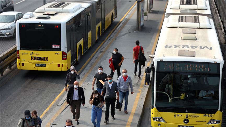 İstanbul’da toplu ulaşım Kovid-19 tedbirleri kapsamında yeniden düzenlendi